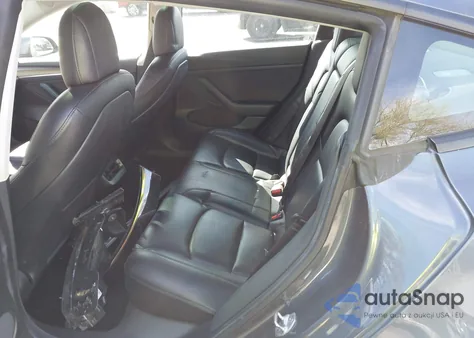 2021 Tesla Model 3 Standard Range Plus Rear-Wheel Drive z USA, uszkodzony, nr VIN 5YJ3E1EA5MF054259